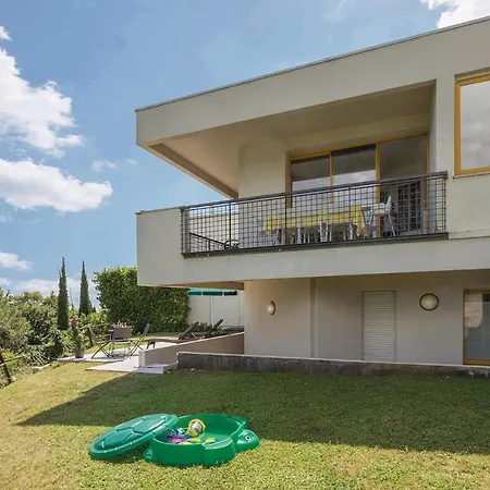 Сasa de vacaciones Borgo Mezzane 04 *