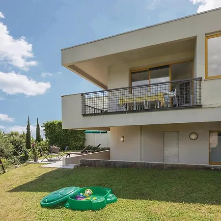 Semesterbostad Borgo Mezzane *